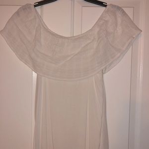 Cable & Gauge Off The Shoulder top